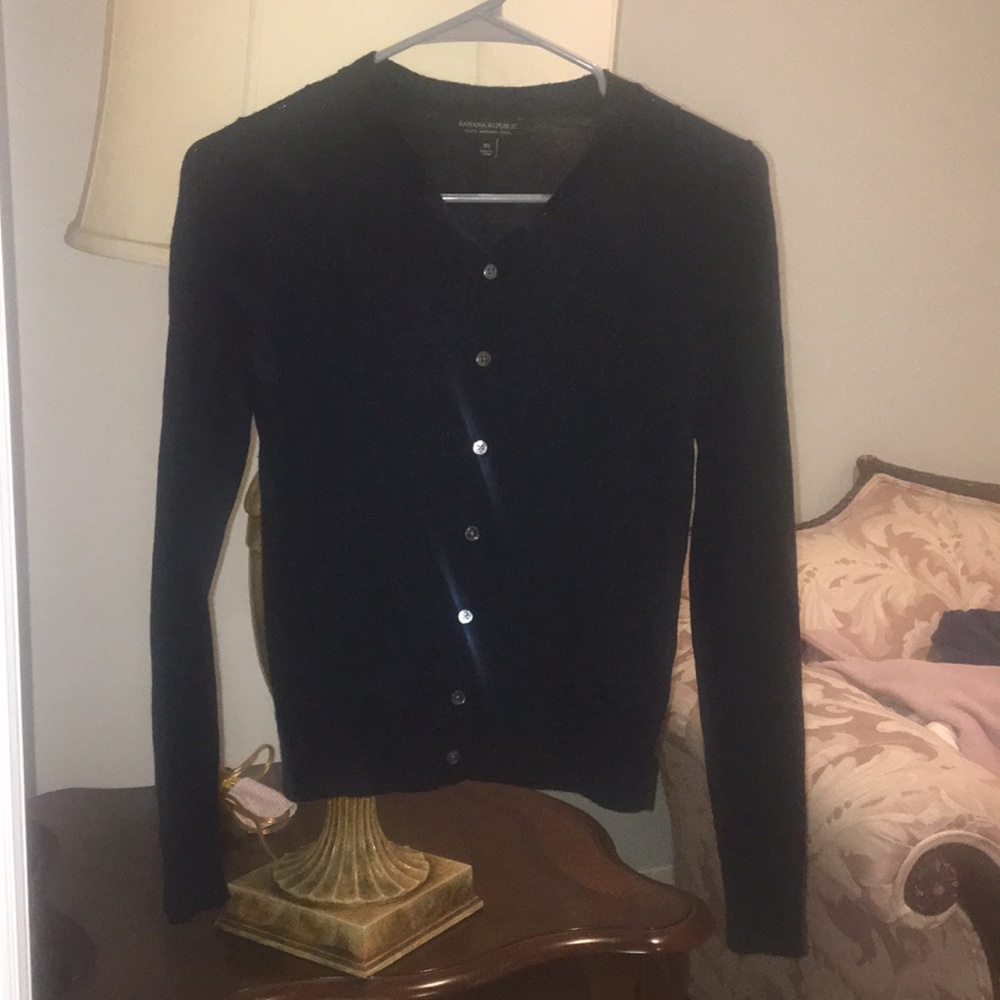 Banana Republic 100% Merino Wool XS Blue cardigan